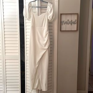Lulus white dress, size medium, only worn once.